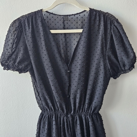The Whole State XS/S Black Romper Swiss Dot Clip V-Neck Puff Sleeve Lined Y2K - Picture 3 of 8